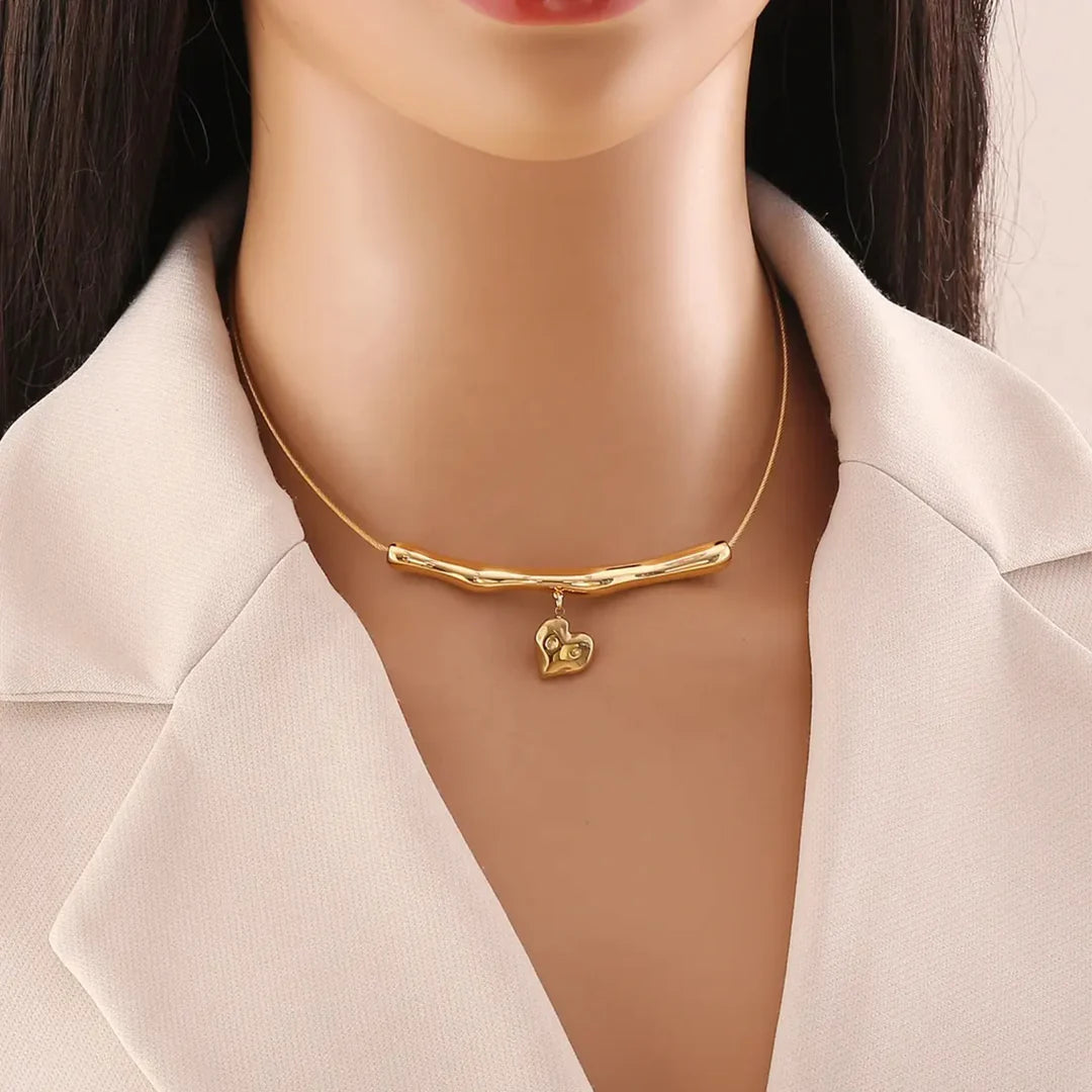 Étoile Heart Necklet