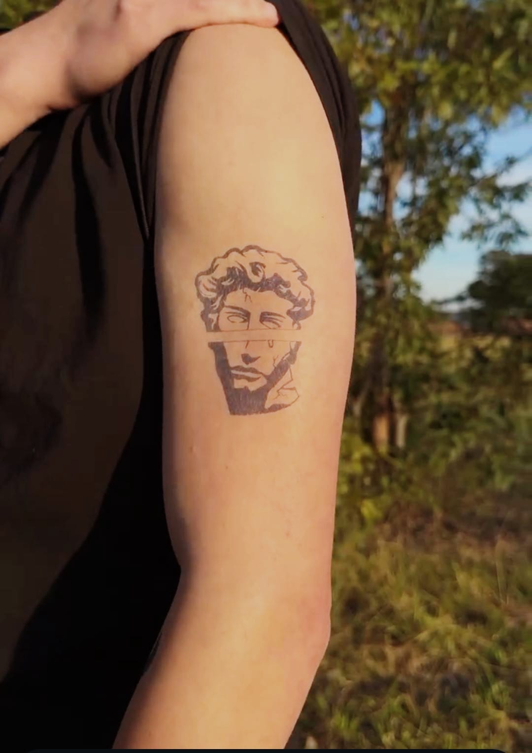 AURA REMAINS - TEMP TATTOO